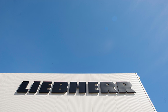 LiebherrHXF217