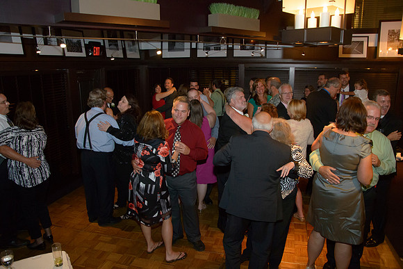 Reception-Dancing039