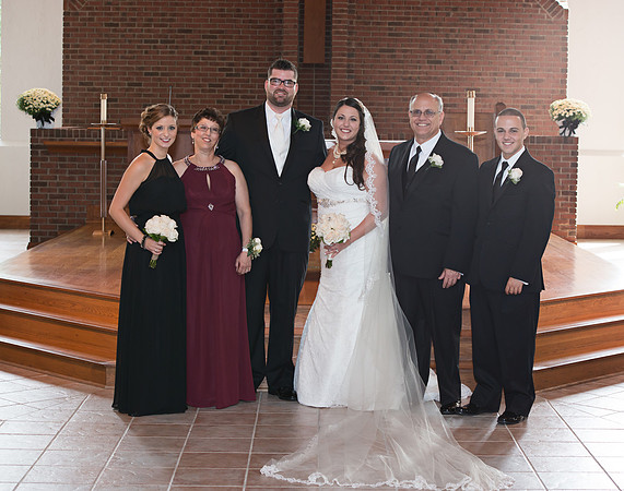 Post Ceremony Family Formals102