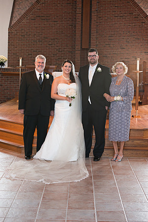 Post Ceremony Family Formals112