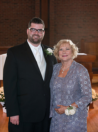 Post Ceremony Family Formals114