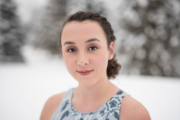 OliviaAverySnow_015