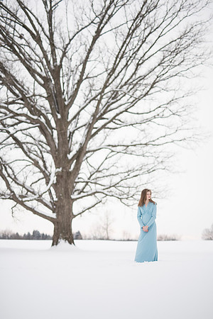 OliviaAverySnow_032