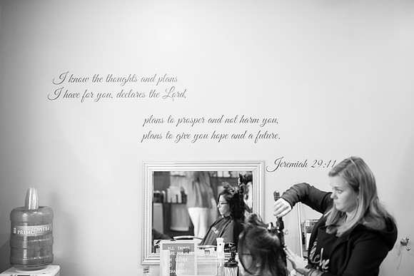 BrittanyandDanGettingReady005