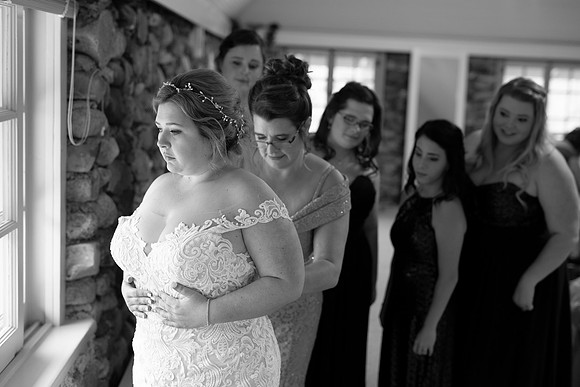 BrittanyandDanGettingReady078