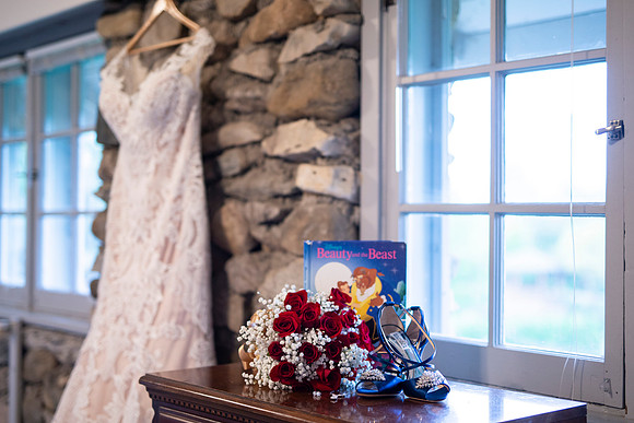 BrittanyandDanGettingReady068