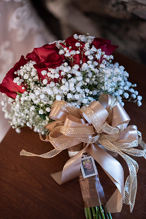 BrittanyandDanGettingReady038
