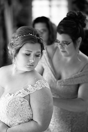 BrittanyandDanGettingReady042