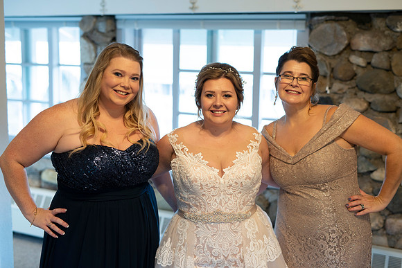 BrittanyandDanGettingReady090