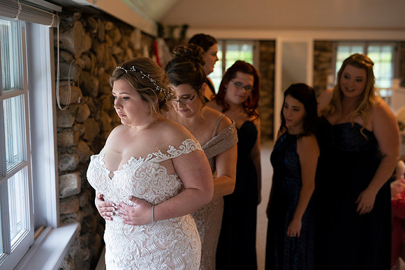 BrittanyandDanGettingReady079