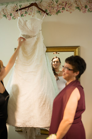 Girls Getting Ready102