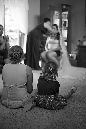 Girls Getting Ready071