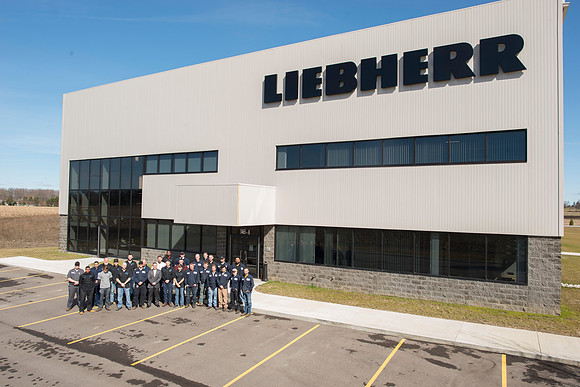 LiebherrHXF220